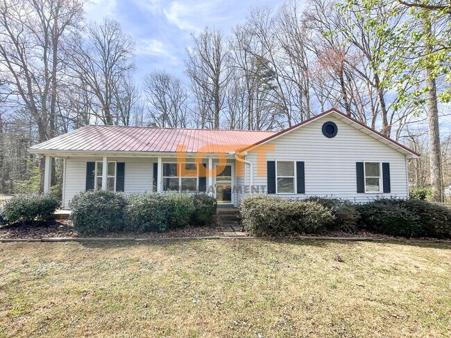 property at 2304 Saluda Dam Rd