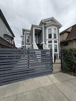 1134 Foothill Blvd in Oakland, CA - Building Photo