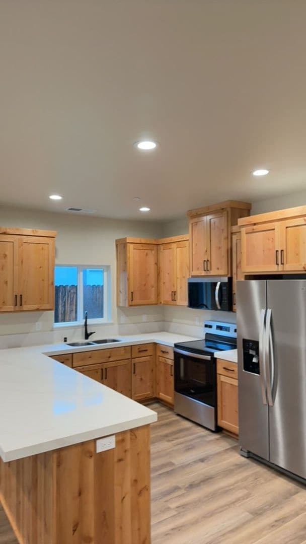 property at 101 E Lindo Ave