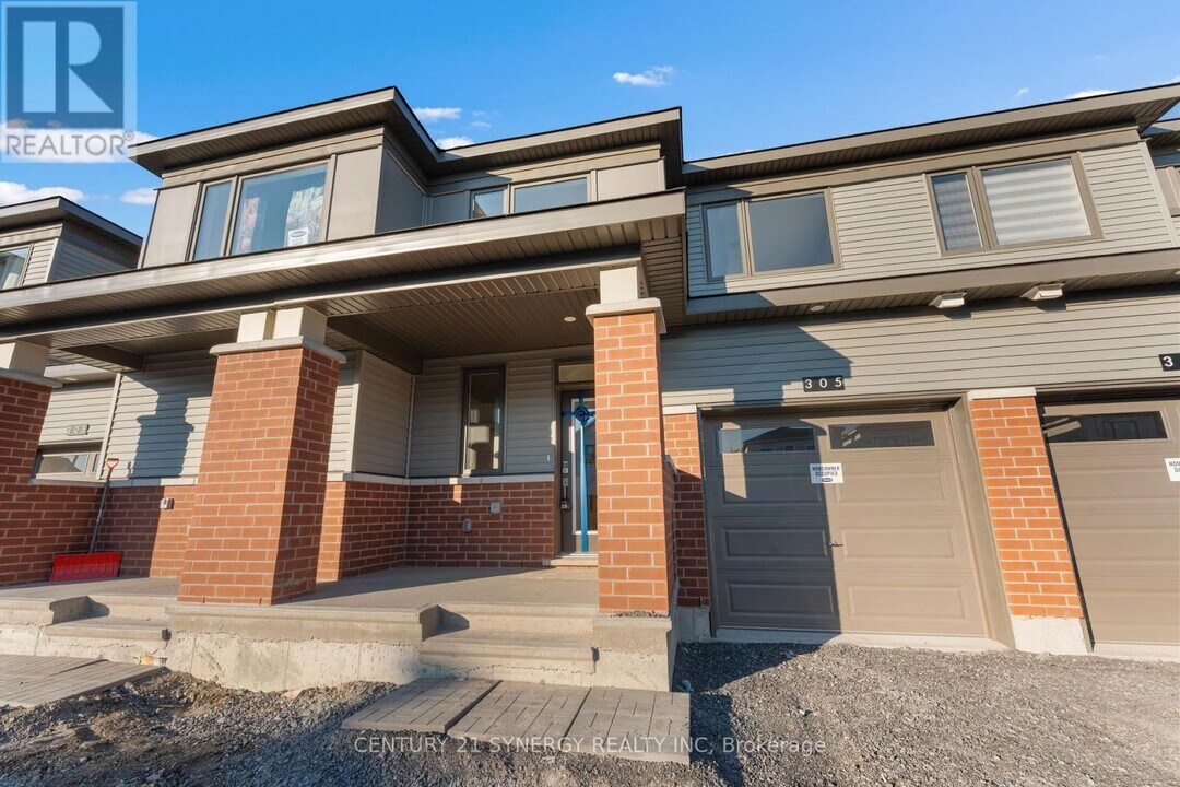 305 Cornflower Row in Ottawa, ON - Building Photo