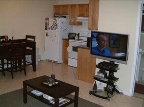 219 South St in Jersey City, NJ - Building Photo - Building Photo
