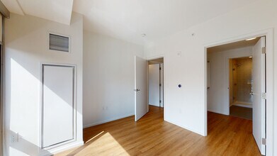 340 Harrison Ave, Unit 357 in Boston, MA - Foto de edificio - Building Photo