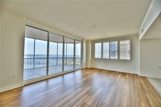 2104 W First St in Ft. Myers, FL - Building Photo - Building Photo