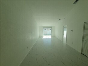 1847 Orange Blvd Way in Palm Harbor, FL - Building Photo - Building Photo