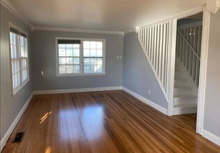 10 N Mayfield St in Kennewick, WA - Building Photo - Building Photo