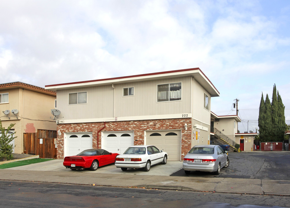 773-777 El Cerrito Way in Gilroy, CA - Building Photo