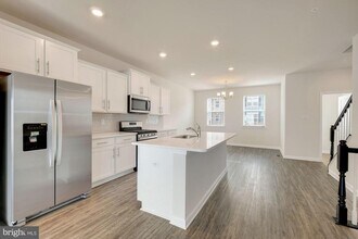 7064 Delegate Pl in Frederick, MD - Building Photo - Building Photo