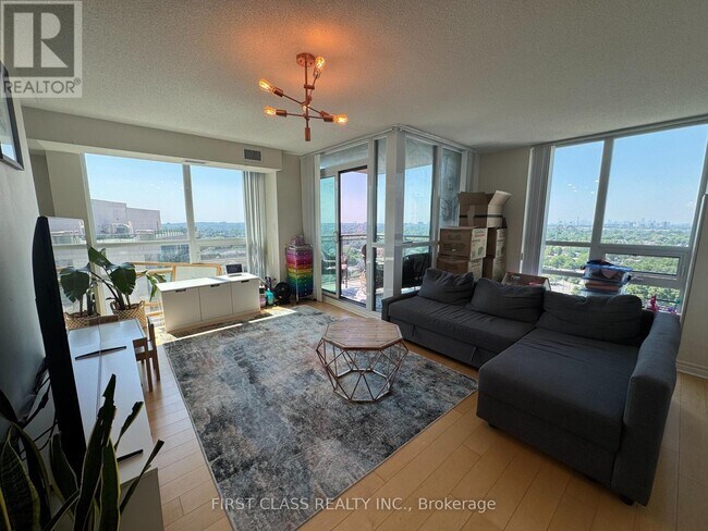 property at 88-2588 Grangeway Ave