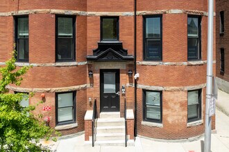 The Carlton in Baltimore, MD - Building Photo - Building Photo