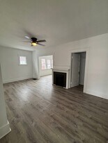 504 W 29th St, Unit Apt 2 in Erie, PA - Building Photo