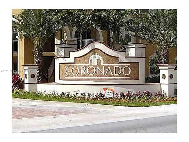 10870 NW 88th Ter, Unit 205 in Miami, FL - Foto de edificio - Building Photo