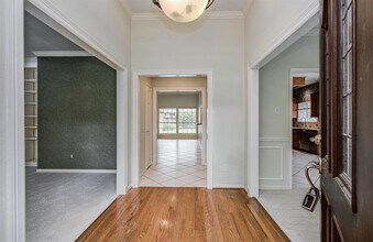 16839 Willow Bend Ct in Sugar Land, TX - Building Photo - Building Photo