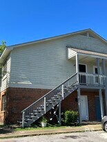 200 Autumn Dr in Fairhope, AL - Building Photo