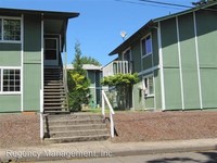 Brockwood Village Apartments in McMinnville, OR - Building Photo - Building Photo