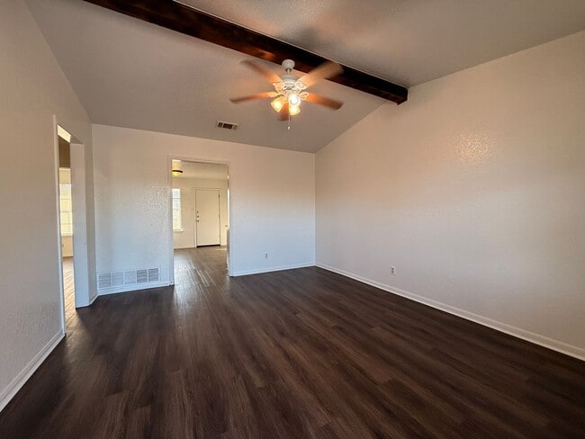 4800 Cedarhill Cir in Killeen, TX - Building Photo - Building Photo