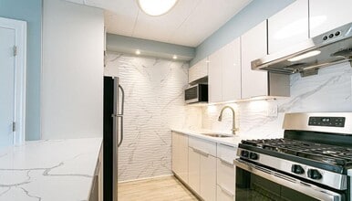 76-01 113th St in Queens, NY - Building Photo - Building Photo