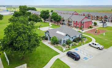 The Reserves at Saddlebrook in Burkburnett, TX - Building Photo - Building Photo