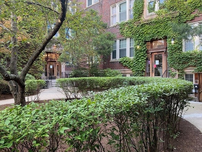 97 Chester St in Boston, MA - Building Photo - Building Photo