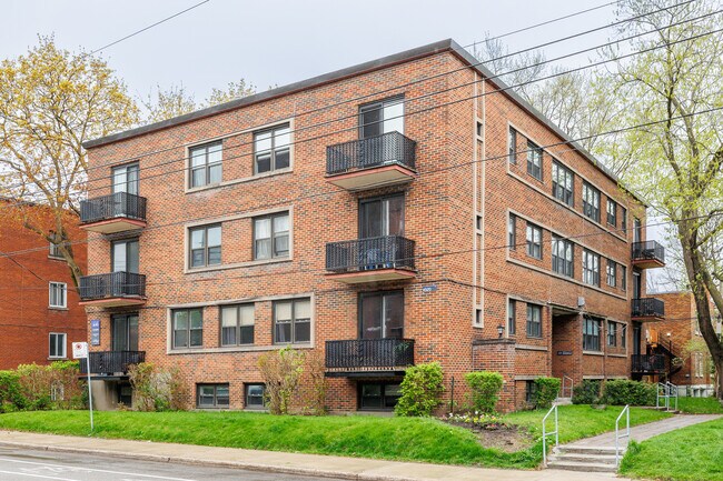 4550 Grand Blvd
