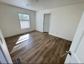 3601 E Wyoming Ave, Unit 9300-104 in Las Vegas, NV - Building Photo - Building Photo