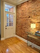 143 N Kenwood Ave in Baltimore, MD - Foto de edificio - Building Photo