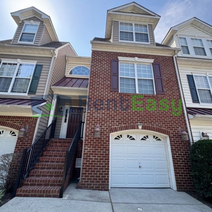 4405 Harlesden Dr in Virginia Beach, VA - Building Photo