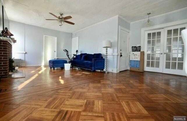243 Holmes St in Belleville, NJ - Building Photo