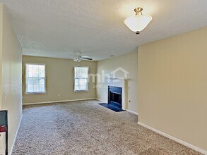 4854 Lake Park Terrace in Acworth, GA - Building Photo - Building Photo