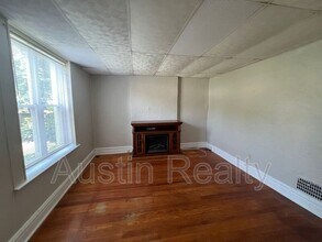4932 Schollmeyer Ave in St. Louis, MO - Building Photo - Building Photo