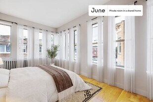 Room in Shared 5 bed/2 bath home, Unit E in Queens, NY - Building Photo