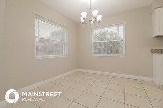 935 S Courtenay Pkwy in Merritt Island, FL - Building Photo - Building Photo