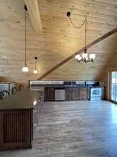 3907 Maple Dr SE, Unit nancy runge in Alexandria, MN - Building Photo - Building Photo