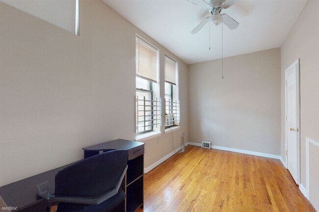 2148 N Carlisle St photo'