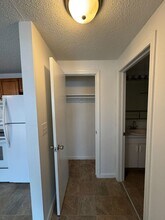 560 S Main St-Unit -Apt 4 in Sheffield, MA - Building Photo - Building Photo