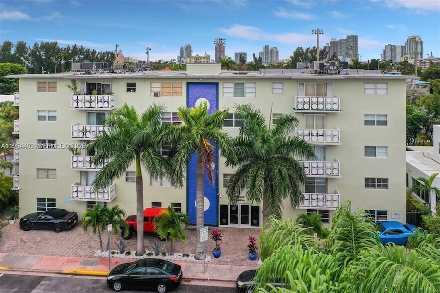 1498 Jefferson Ave, Unit 304 in Miami Beach, FL - Foto de edificio