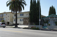 4707 Beverly Blvd in Los Angeles, CA - Foto de edificio - Building Photo