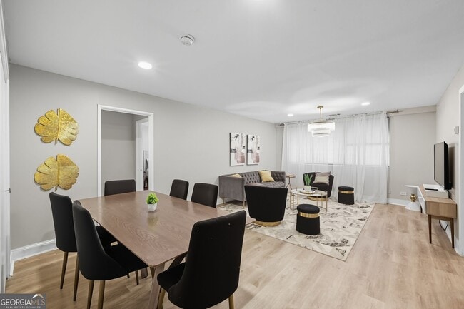 property at 3645 Peachtree Rd NE