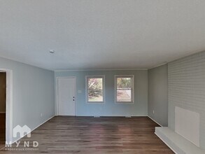 139 Edgeway Rd in Mooresville, NC - Building Photo - Building Photo