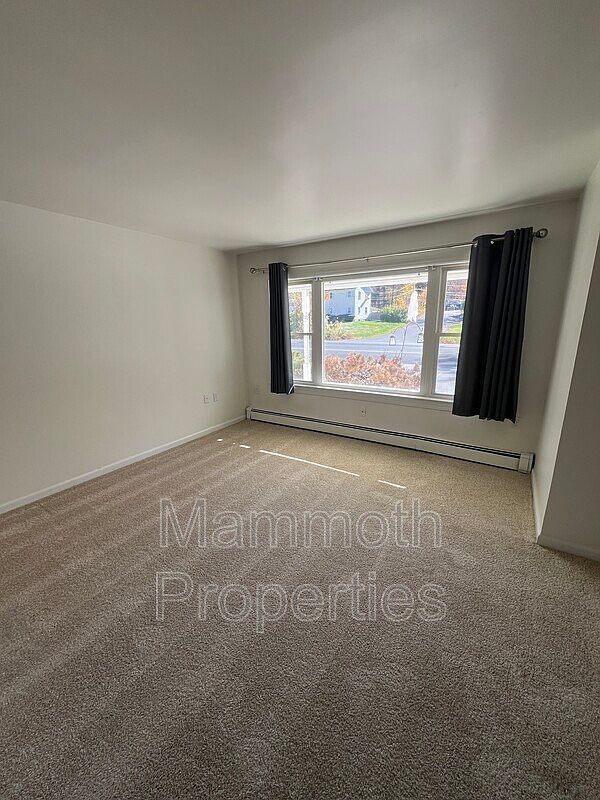 66 Old Concord Turnpike in Barrington, NH - Building Photo - Building Photo