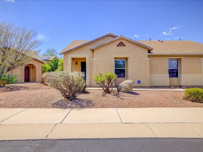 10192 E Honey Mesquite Dr in Tucson, AZ - Building Photo - Building Photo