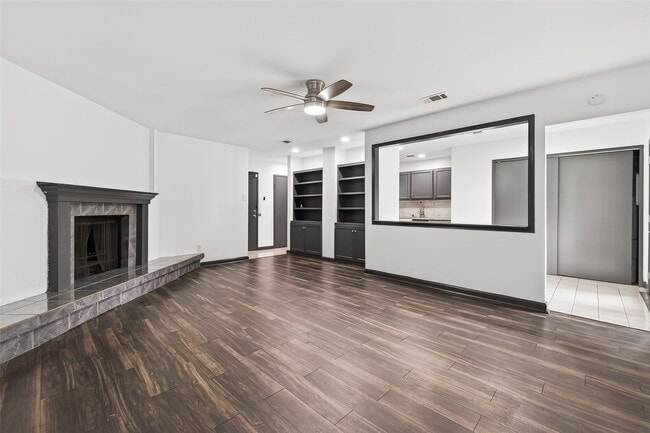 property at 6711 Vanlynn Ln