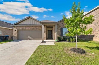 5513 Ladytown Ln in Crowley, TX - Building Photo - Building Photo