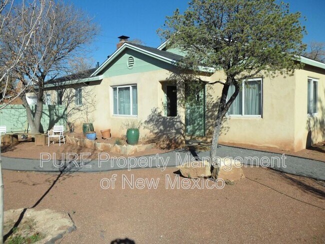 property at 3605 Mesa Verde Ave NE