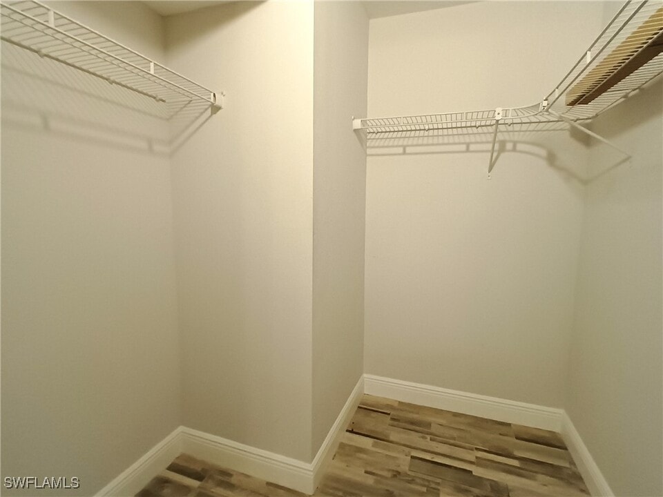 3407 Winkler Ave in Ft. Myers, FL - Building Photo