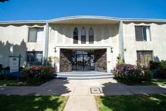 Venice-12915 in Los Angeles, CA - Foto de edificio - Building Photo