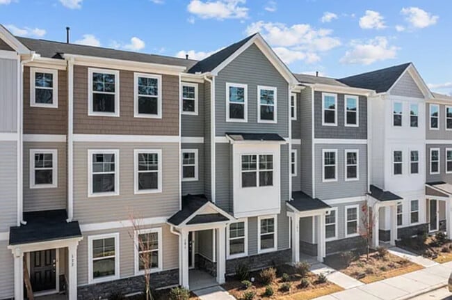 183 Ivy Vine Wy in Raleigh, NC - Building Photo - Building Photo