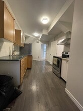 23849 Zeron Ave in Maple Ridge, BC - Building Photo - Building Photo