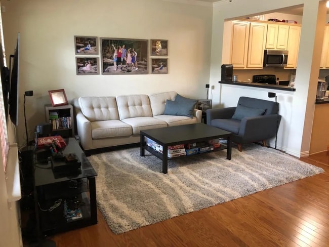 3219 Carlisle St in Bedford, TX - Building Photo - Building Photo