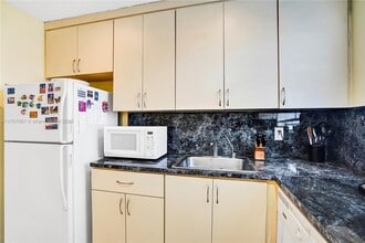 7150 Indian Creek Dr in Miami, FL - Building Photo - Building Photo