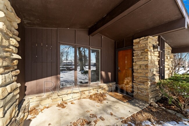 423 Jenny Ln in Carmel, IN - Building Photo - Building Photo